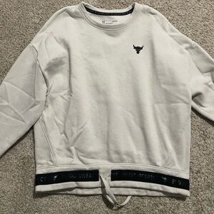 Under Armor sweatshirt- size L